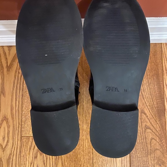 Girls Black Booties with Silver Stud Detail. - Picture 7 of 8